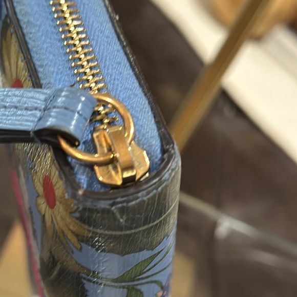 Authentic Gucci Silvie Floral Zip Around Long Wallet w/Sherry Line Buckle Detail - Picture 14 of 15